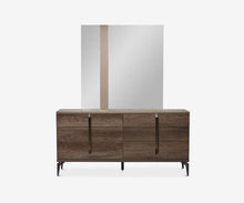 Load image into Gallery viewer, Akana Mirror